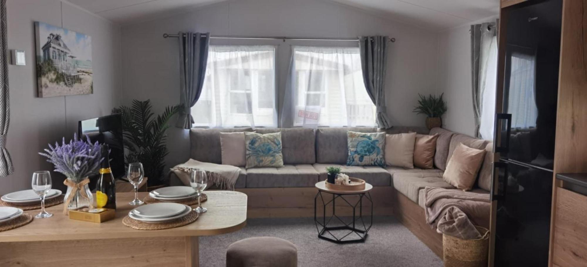 Big Boss Caravan-Camber Sands, Free Wi-Fi, Netflix, Parking 外观 照片