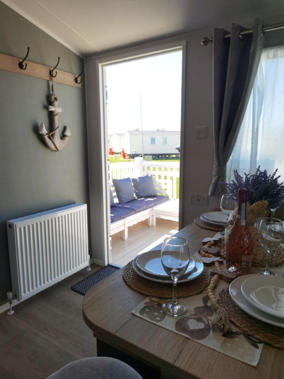 Big Boss Caravan-Camber Sands, Free Wi-Fi, Netflix, Parking 外观 照片
